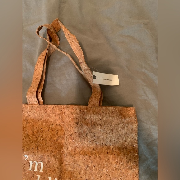 ANTHROPOLOGIE CORK TOTE - Picture 2 of 3